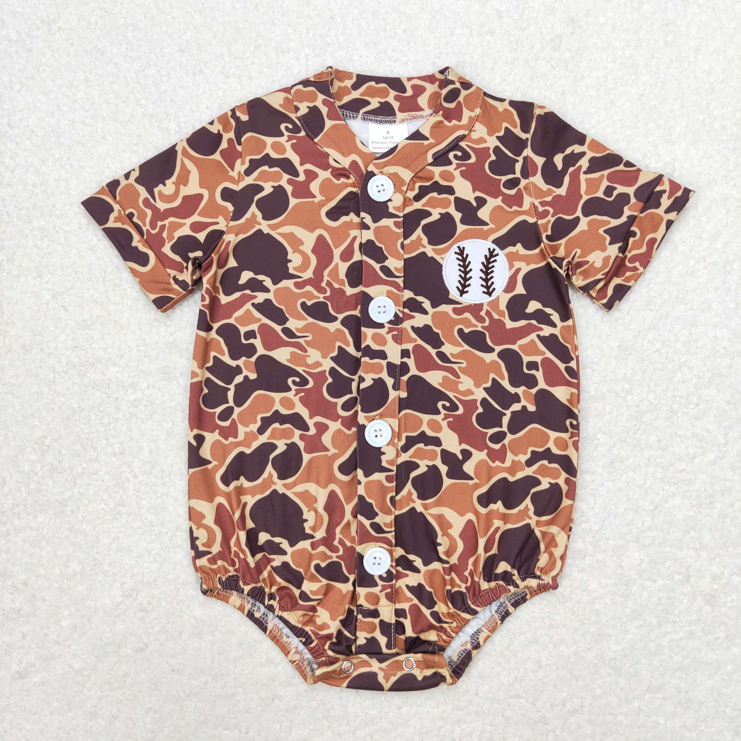 embroidery camo button bubble with baseball pattern