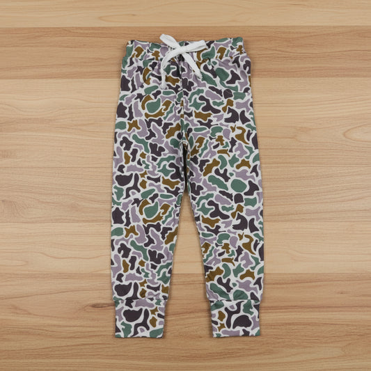 camo jogger pants
