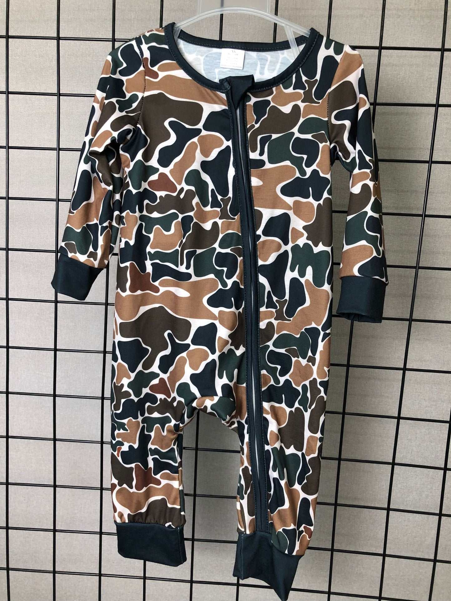 long sleeve camo zip bamboo sleeper