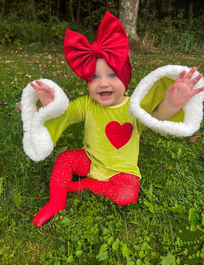Green Velvet Jump-Suit With Heart Embroidery