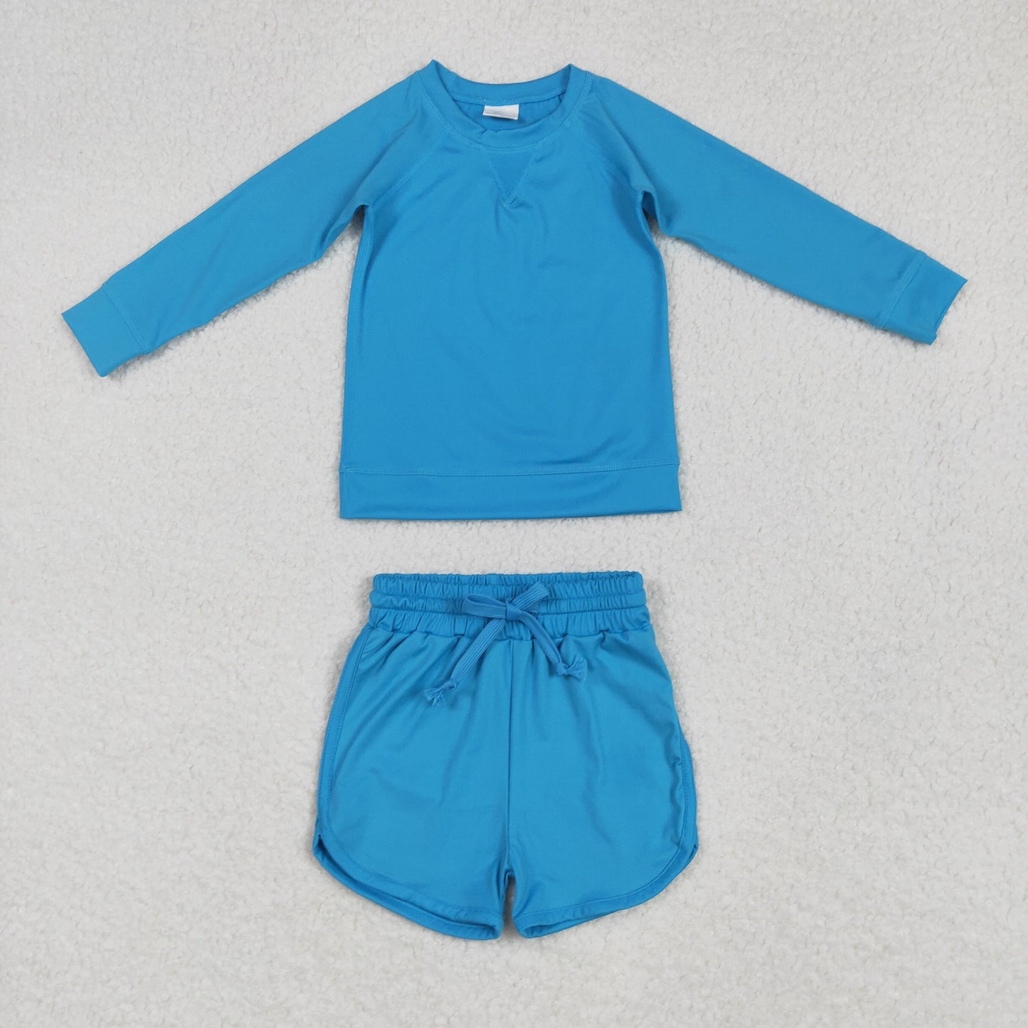 long sleeve blue athletic yoga shorts set