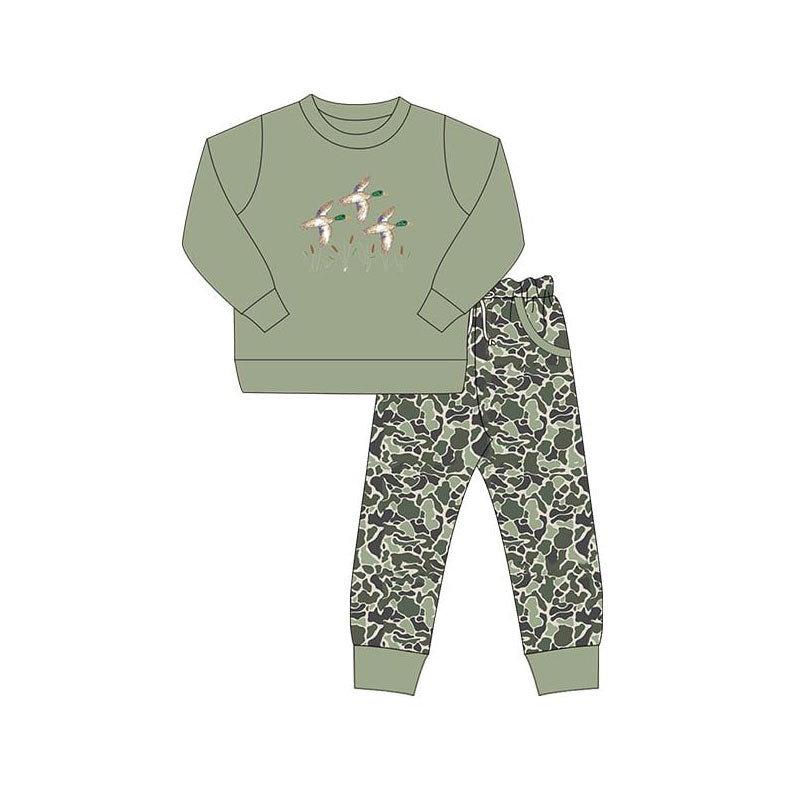 pre order duck camo jogger set