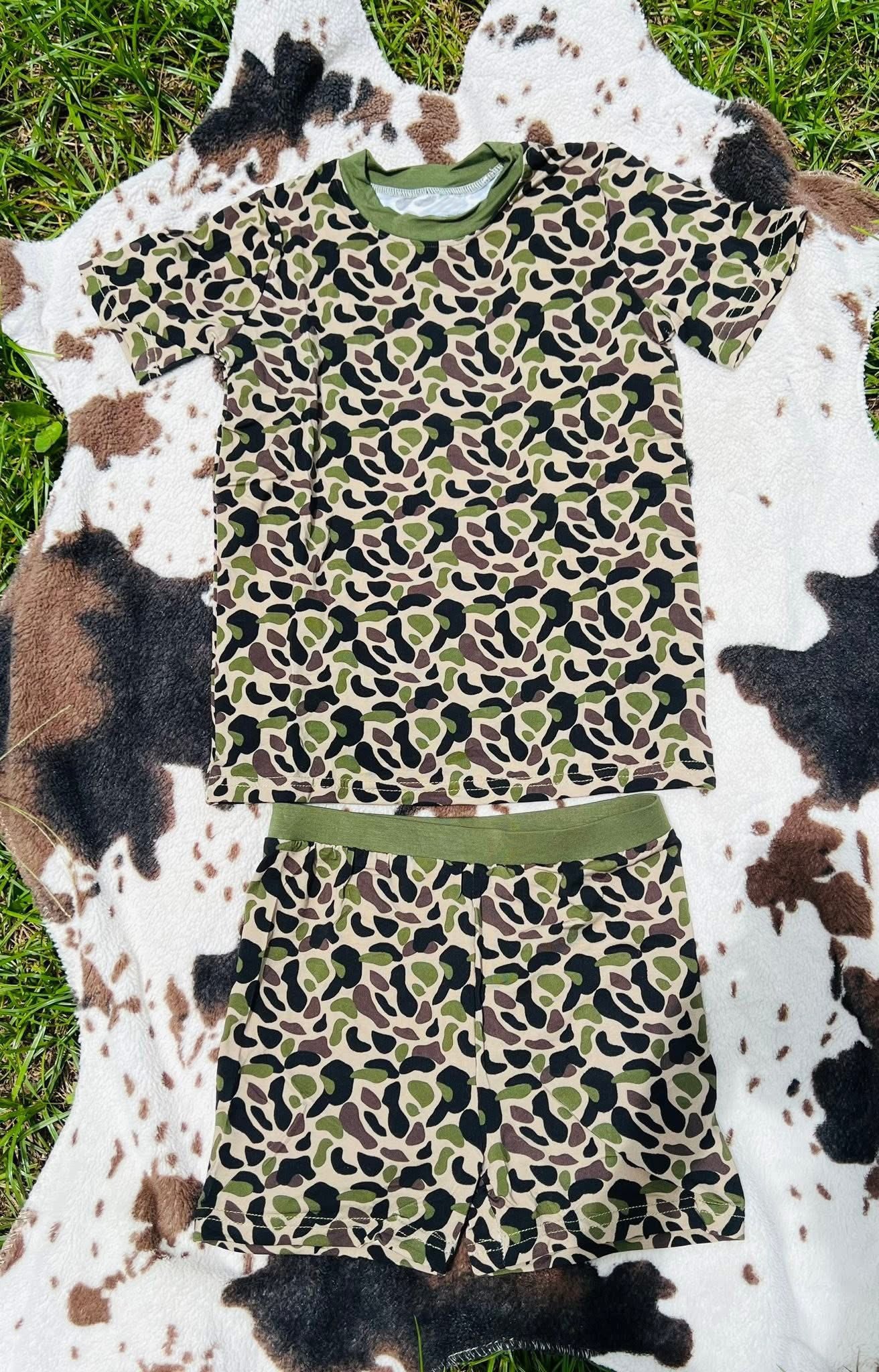 Pre order camo shorts set