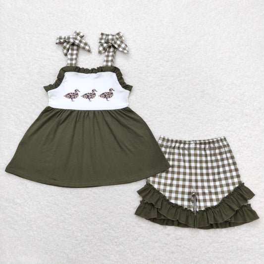 baby girl strap duck print shorts set