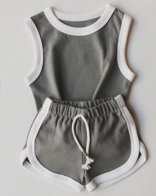 pre order solid shorts set