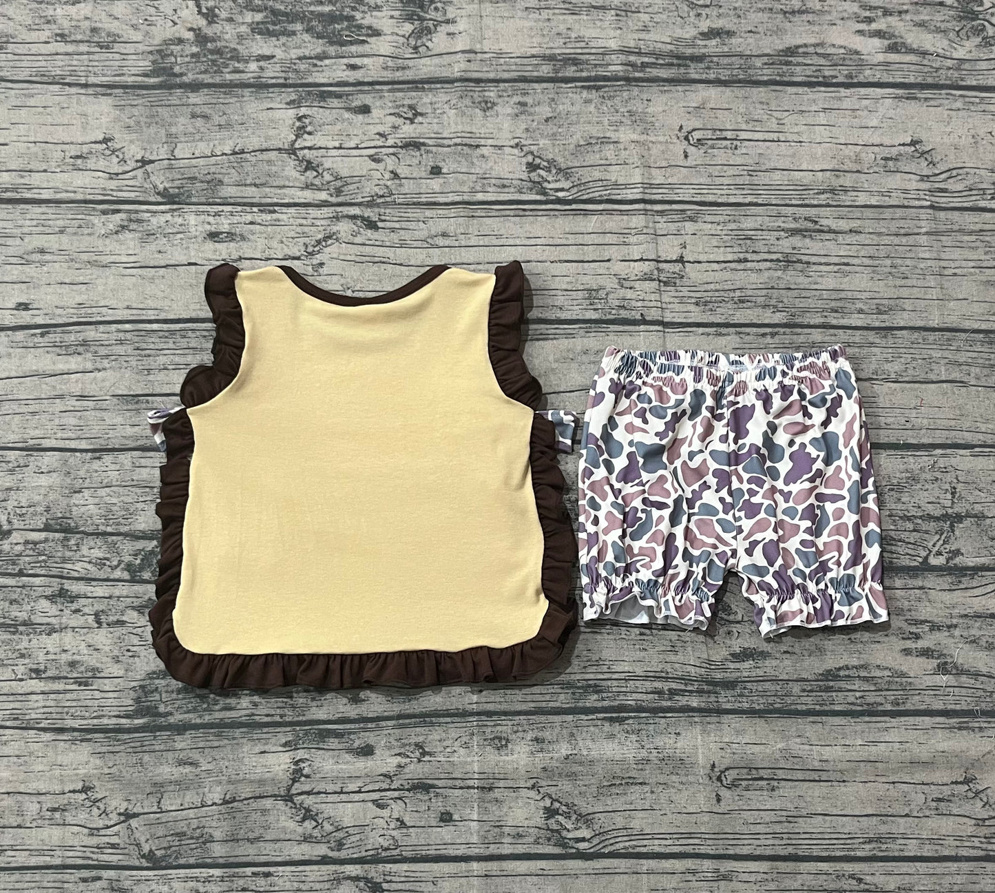 Pre order jesus loves this country girl camo girl bloomer set (do embroidery)