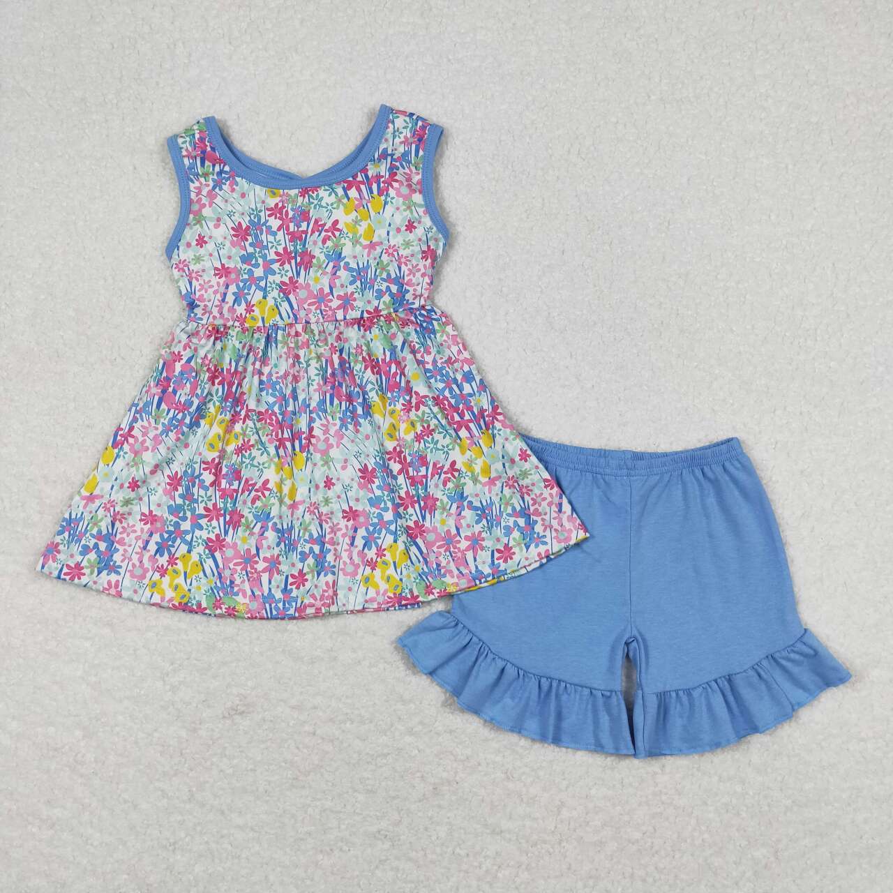 trendy floral shorts set girl summer outfit