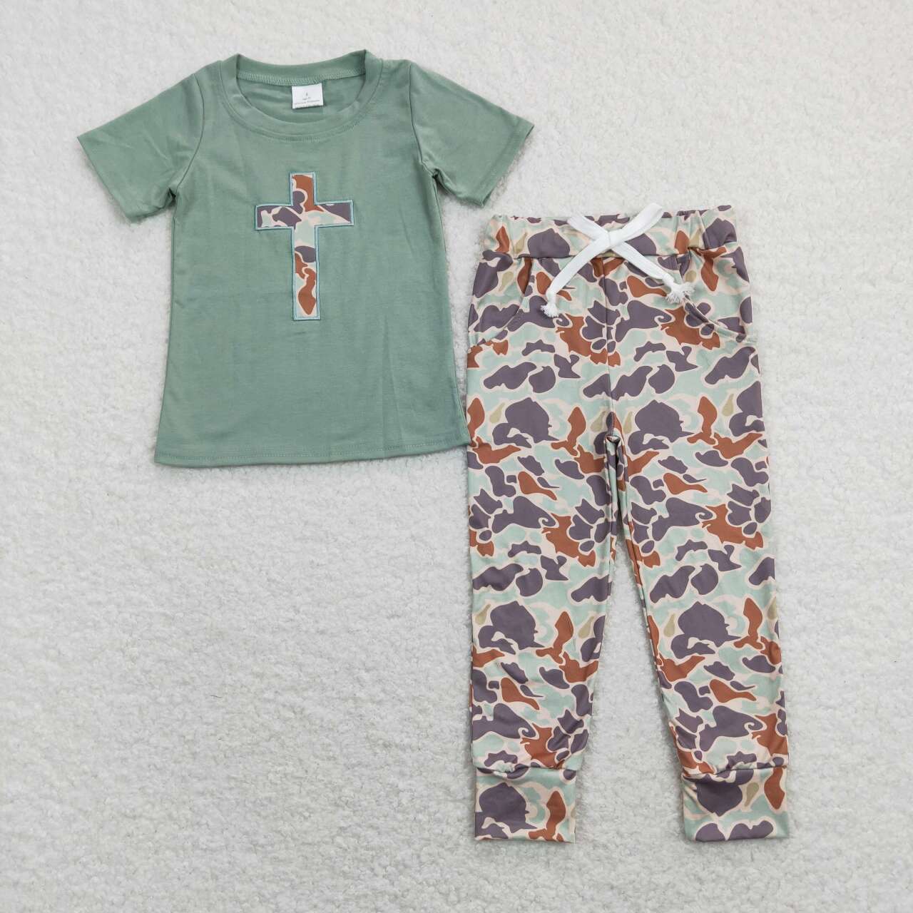 little boy camo pants outfit