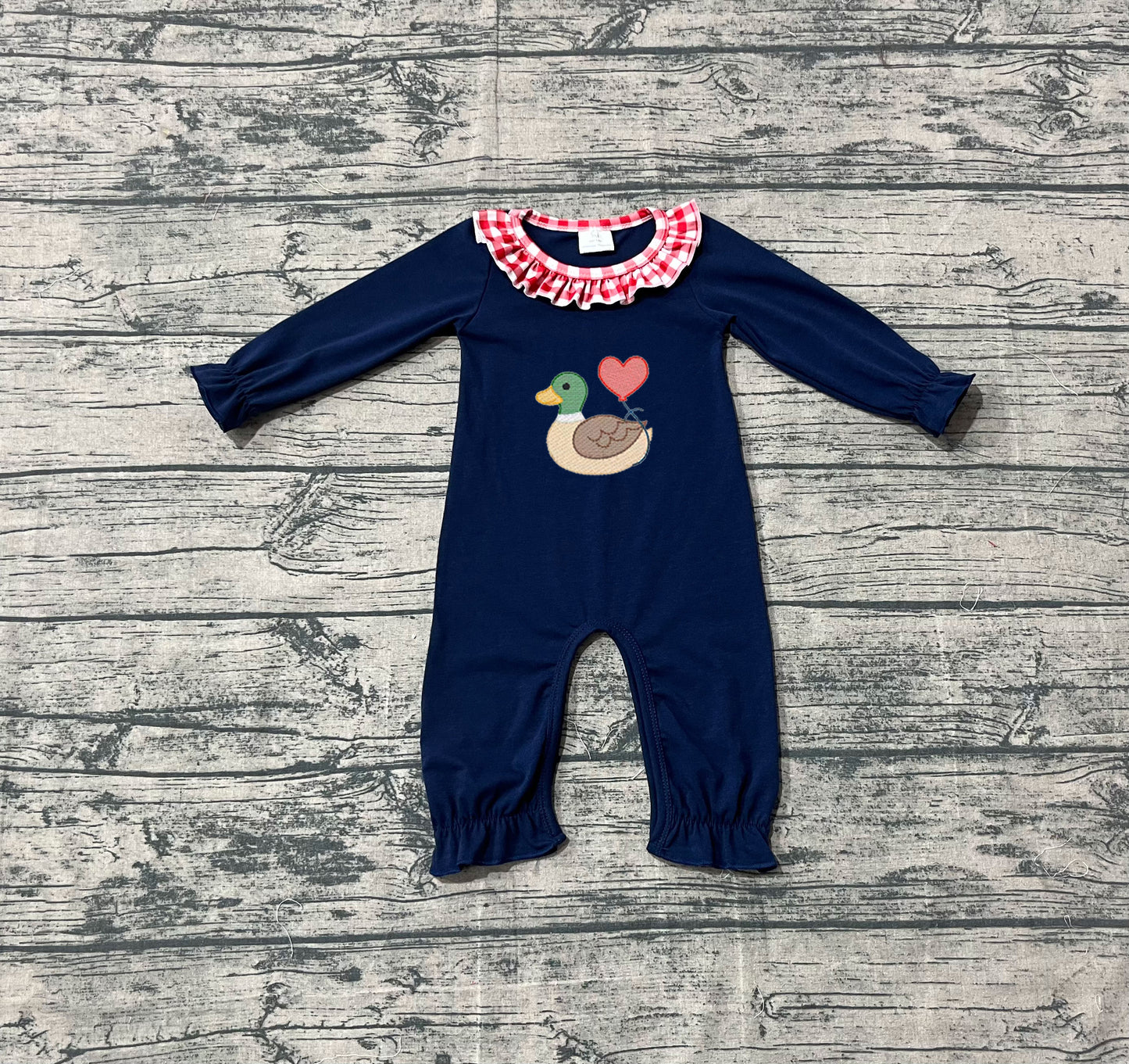 Pre order duck heart baby girl romper (do embroidery)