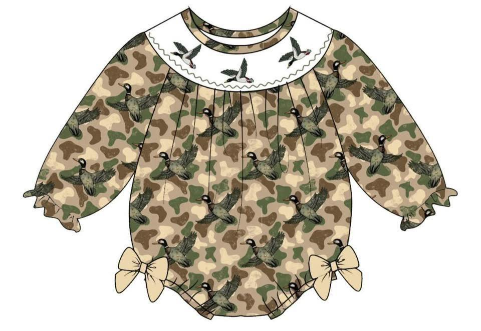 Pre order camo duck bubble