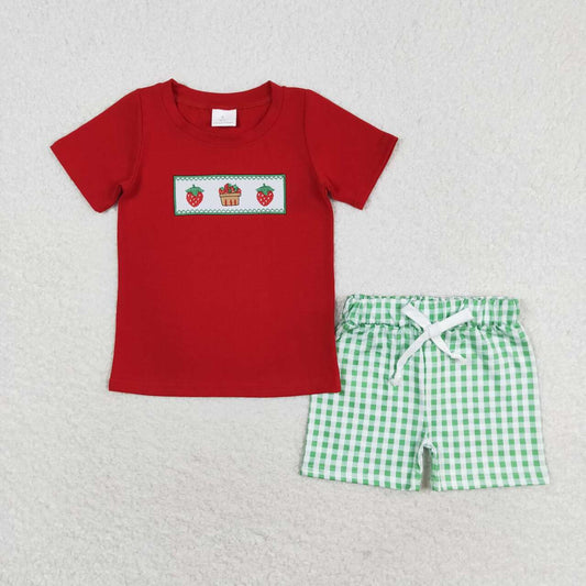 embroidery strawberry shorts outfit boy