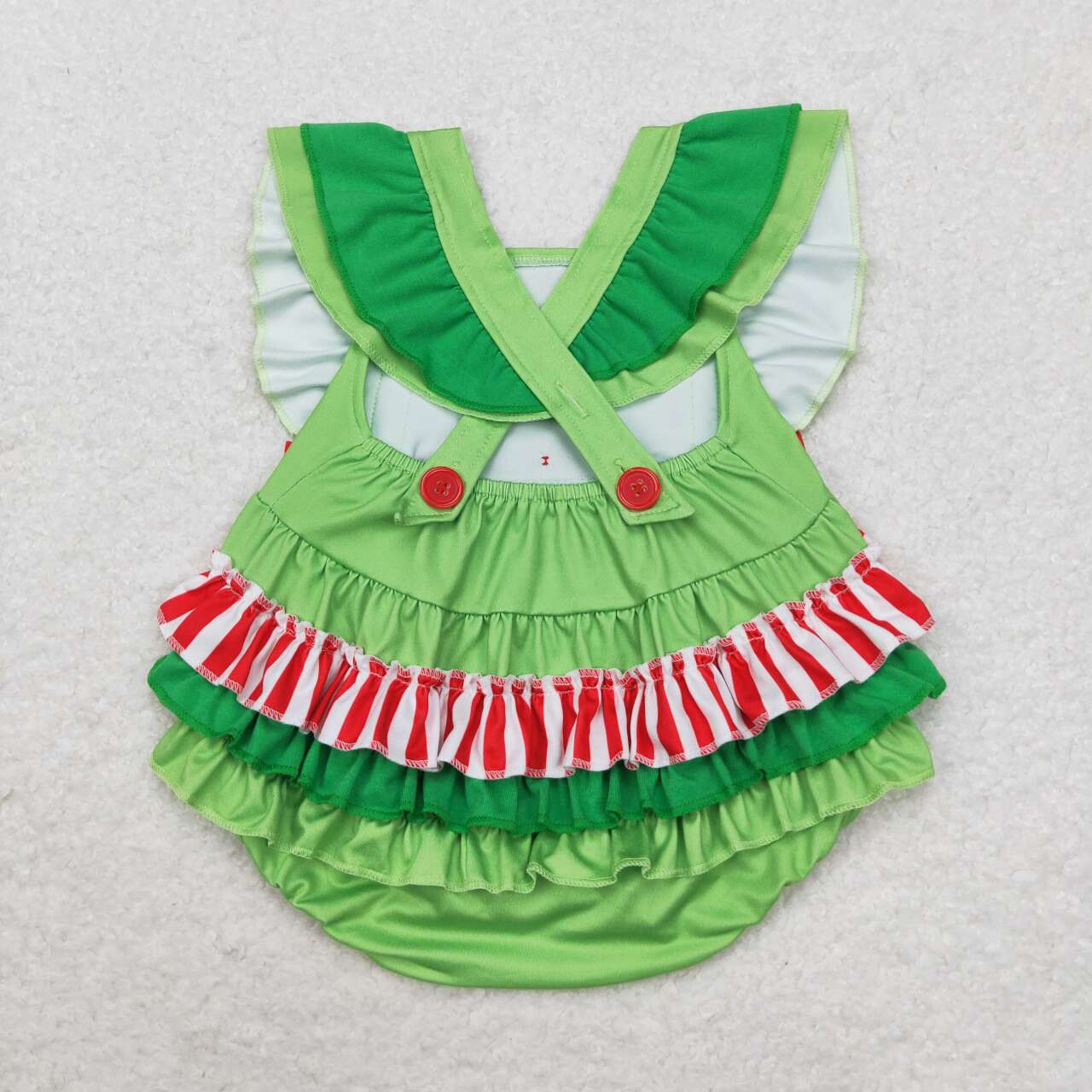 green ruffle bow bubble with heart pattern