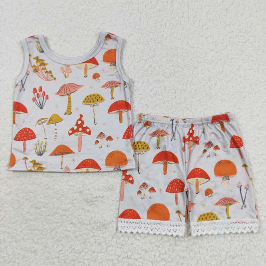 mushroom designed shorts set outfit