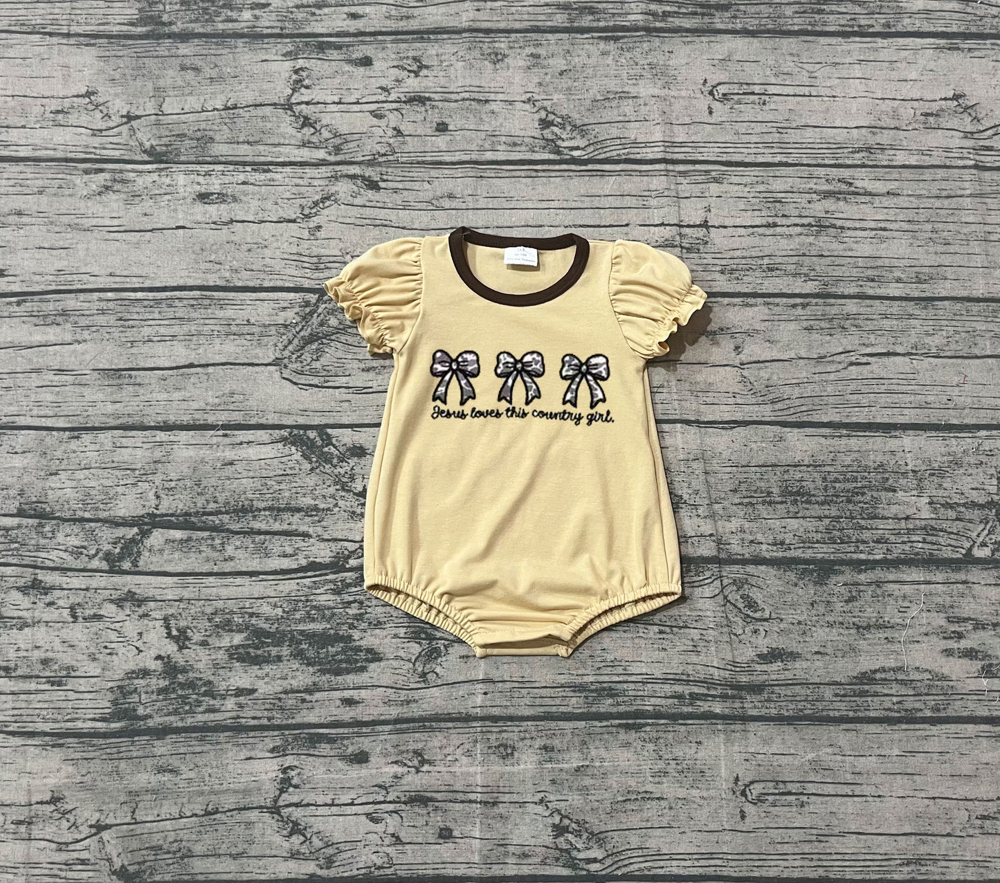 Pre order jesus loves this country girl camo girl bubble (do embroidery)