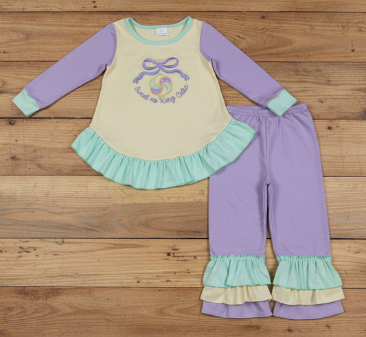 embroidery sweet as king cake gras girl set
