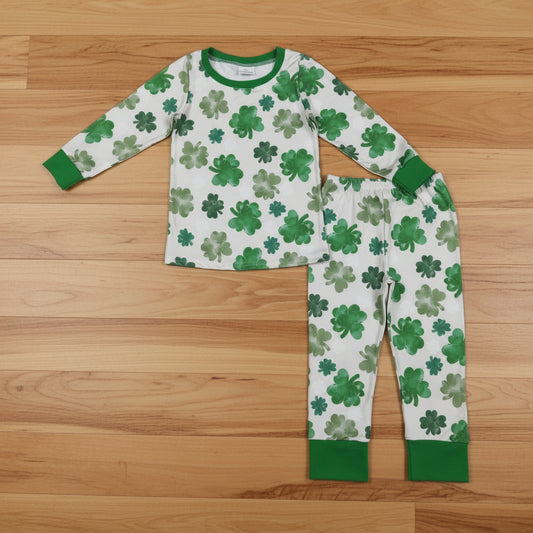 st patrick's clover leaf  two pieces pajama