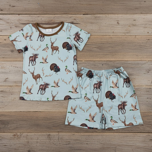 gone hunting child shorts set