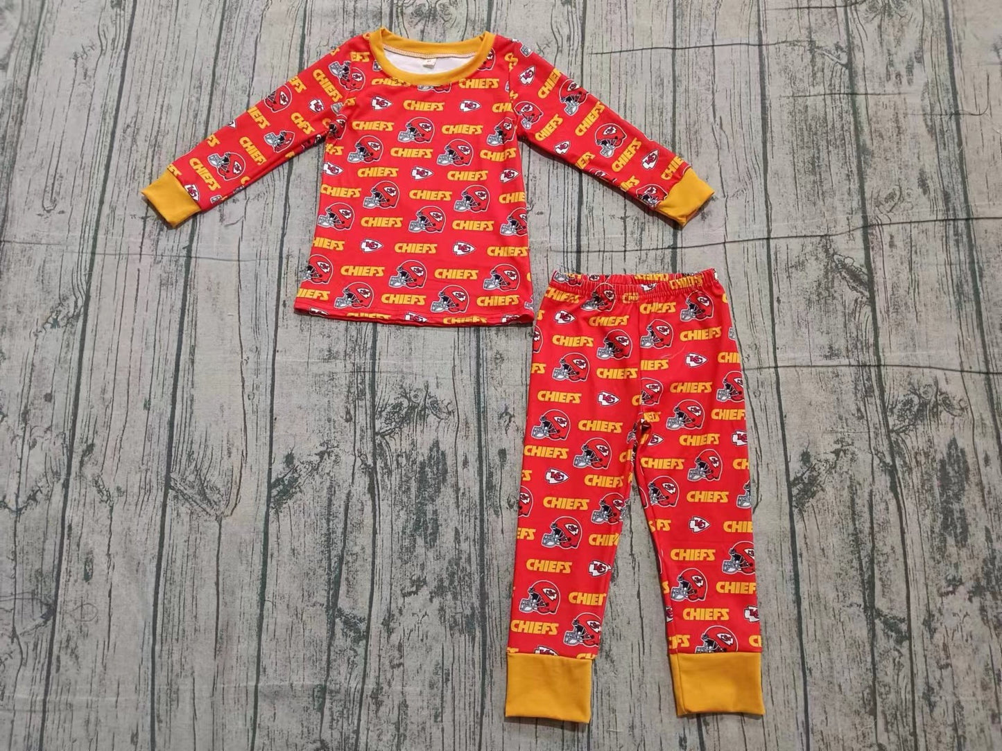 MOQ 5 TAT 6-8 weeks two pieces cheifs pajam set