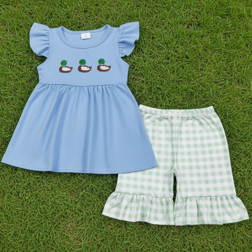 duck embroidery girl shorts set
