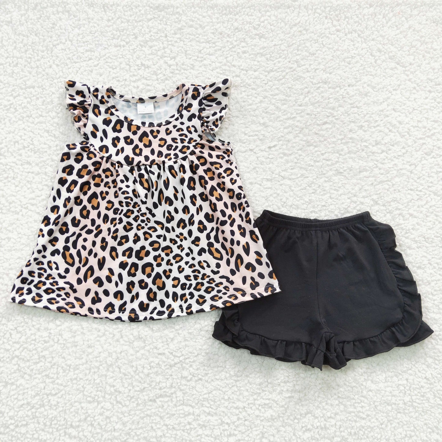 flutter sleeve leopard top black ruffle shorts set girl’s outfit