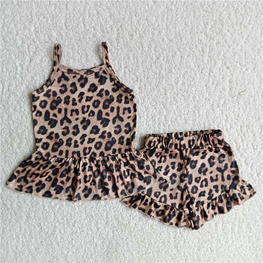 suspender cheetah shorts set outfit