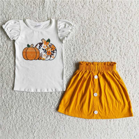 Floral Pumpkin Skirt Outfit