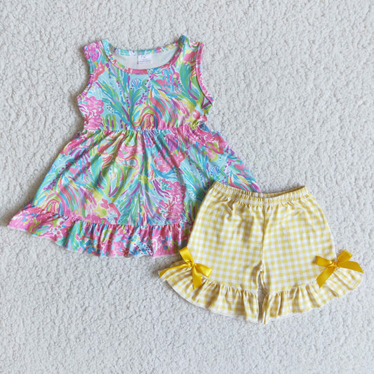 lily gingham yellow shorts outfit