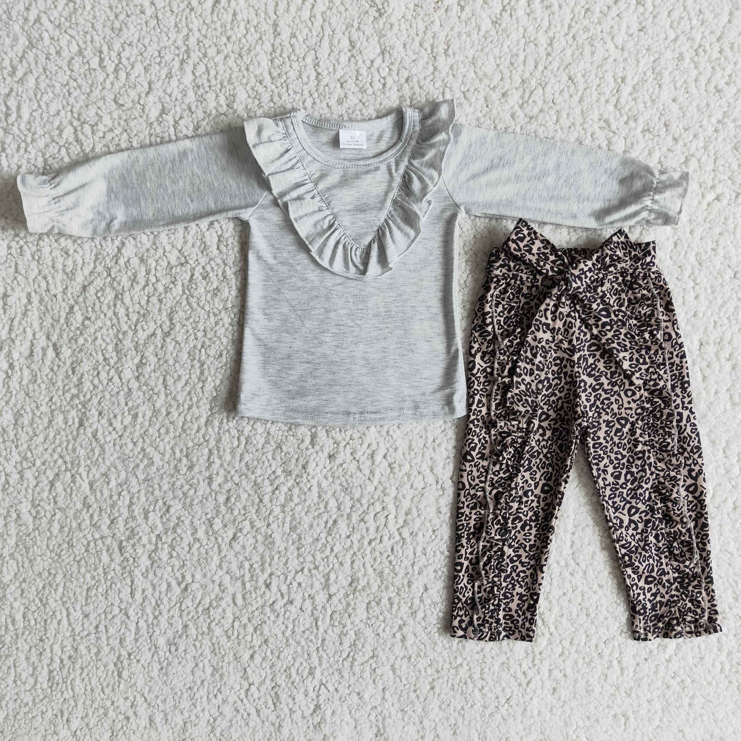 grey long sleeve top and ruffle leopard leggings with bow outfit
