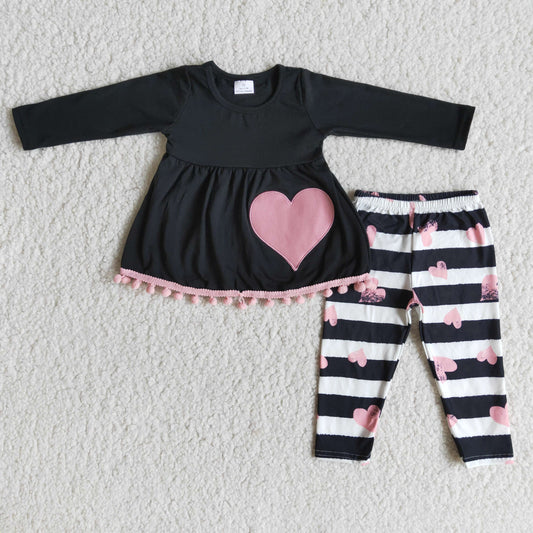 pink heart print stripe leggings outfit