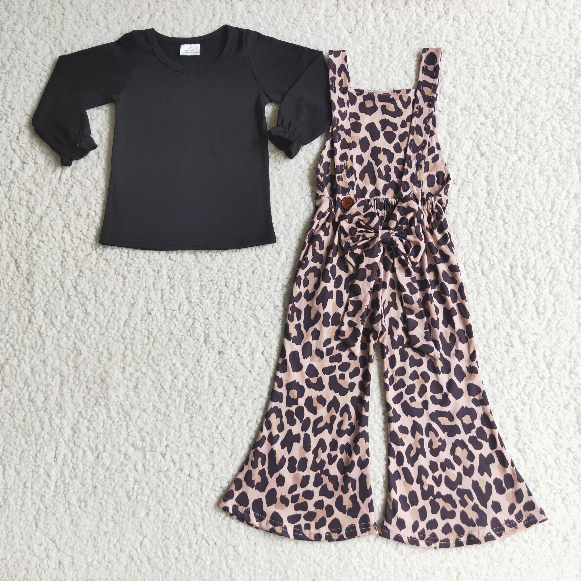 2pcs Black Cotton Top Leopard Overalls Bells Set
