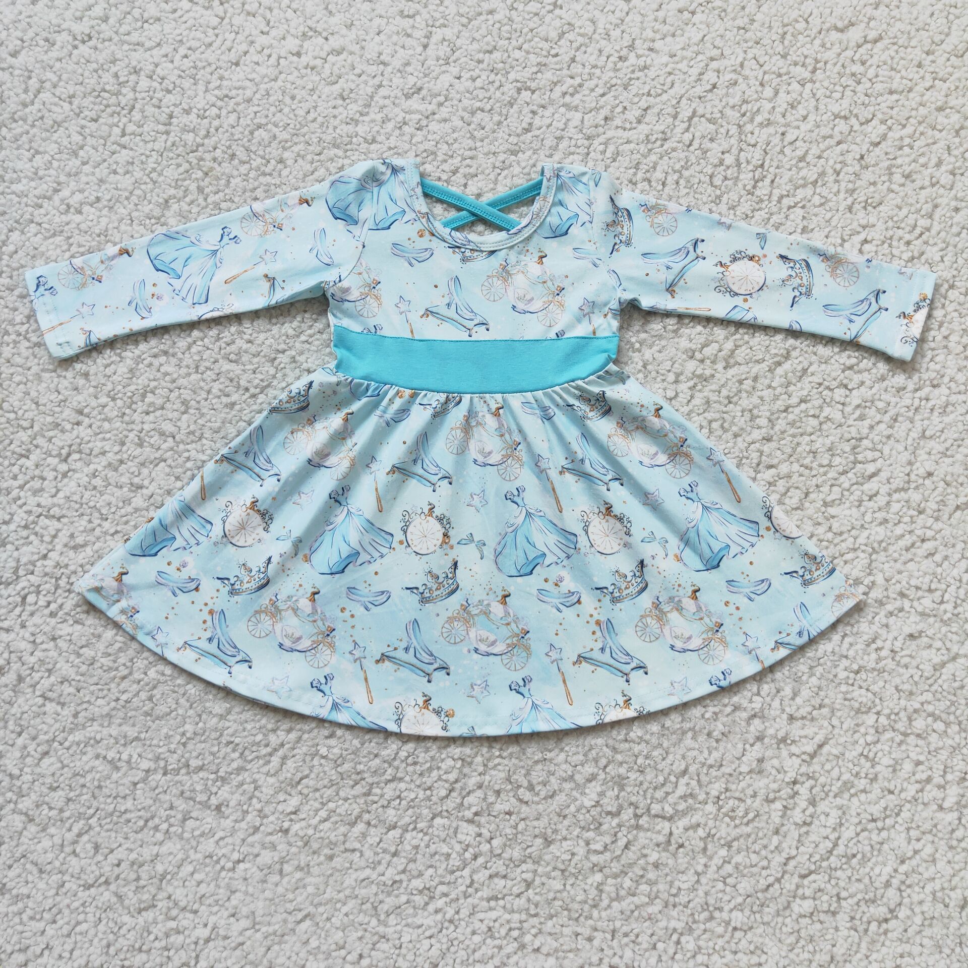 Pretty Long Sleeve Princess Dress