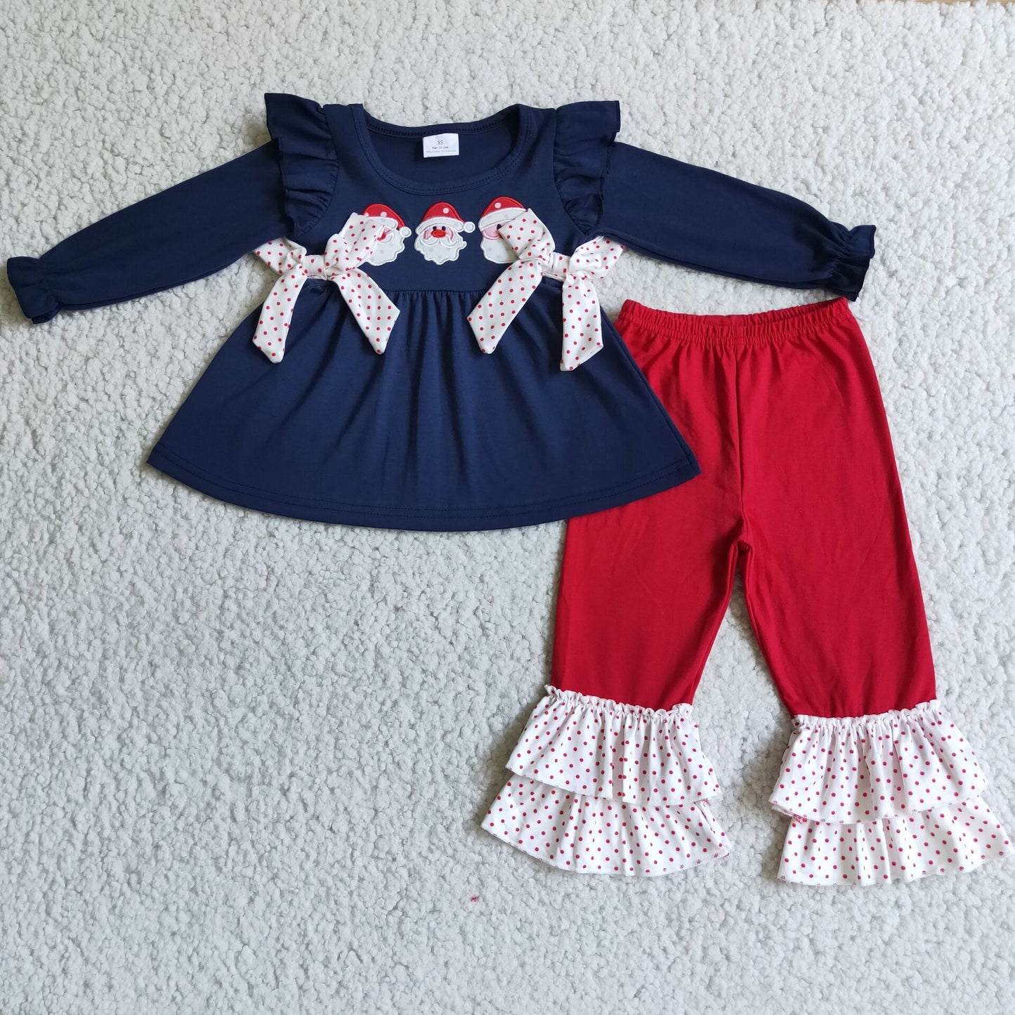 Small Santa Embroidery Outfit with Bow for Christmas