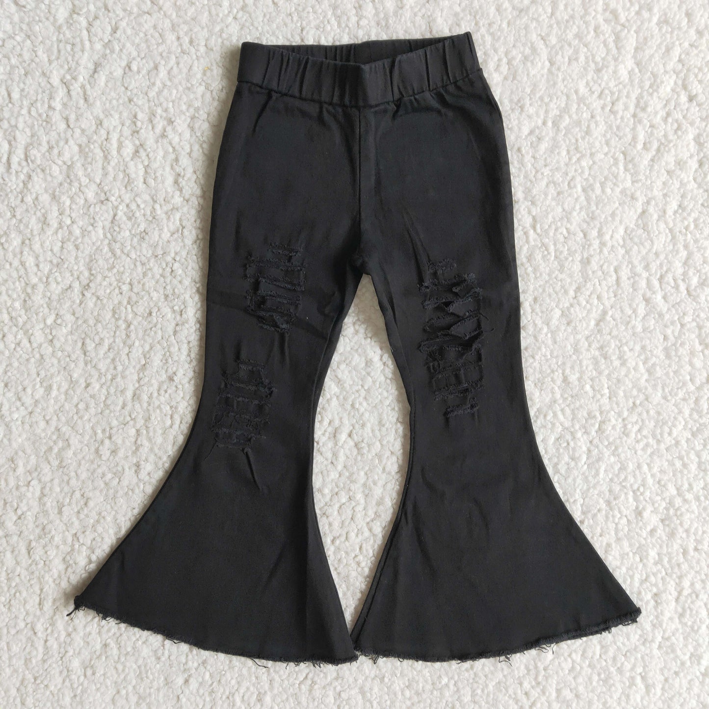 plisse flare trouser in black